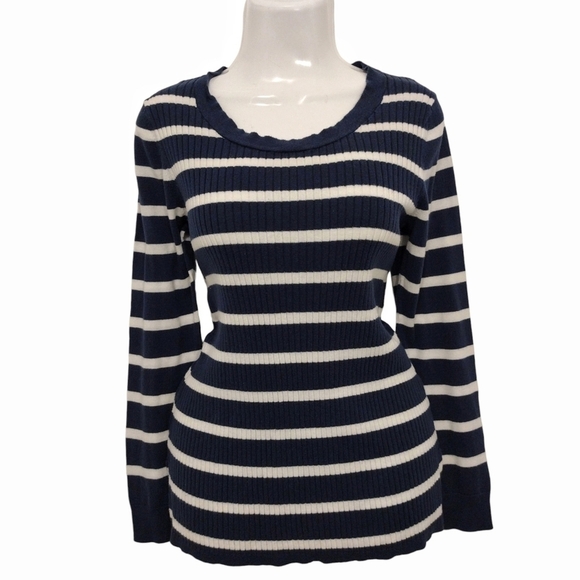 Gap - Striped Sweater - Picture 1 of 11
